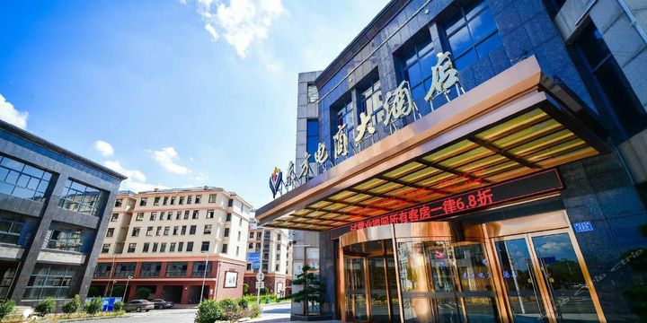 直播、親子、平價外賣…品牌酒店正在討好市場？